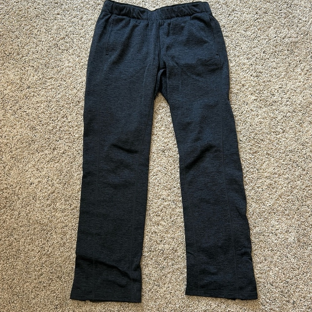 Nike Thermafit grey sweatpants